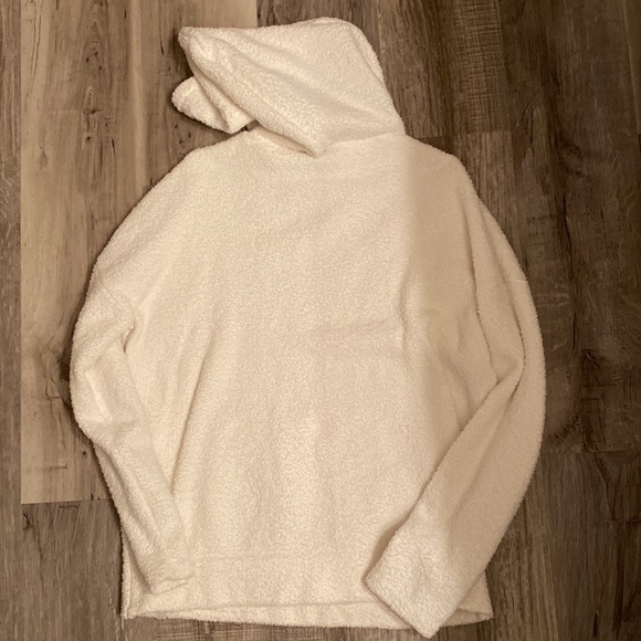 BuffBunny Loop Yarn Hoodie - Picture 8 of 15